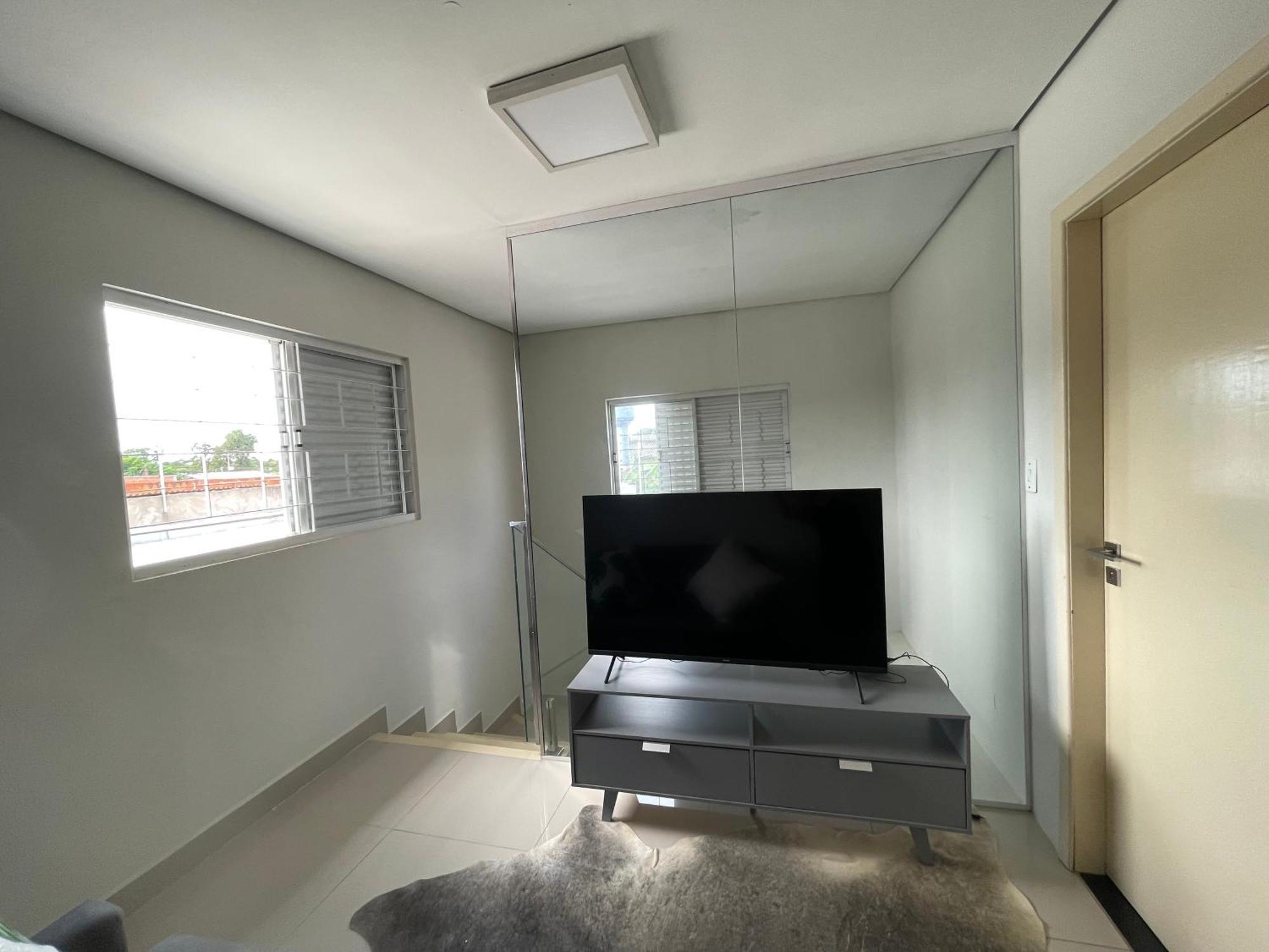 Homestay Comfort And Style Master Ebony I *