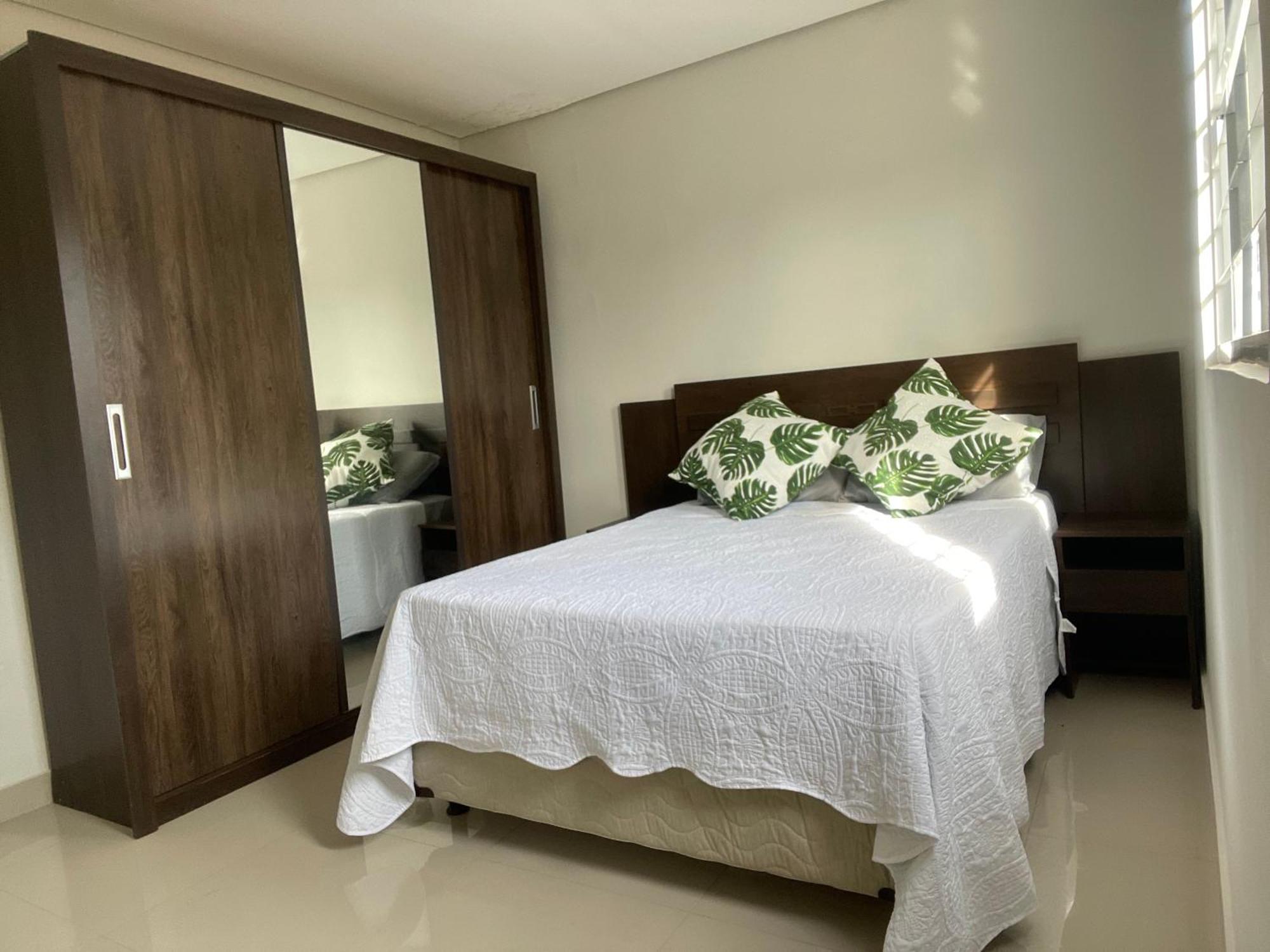 Homestay Comfort And Style Master Ebony I *